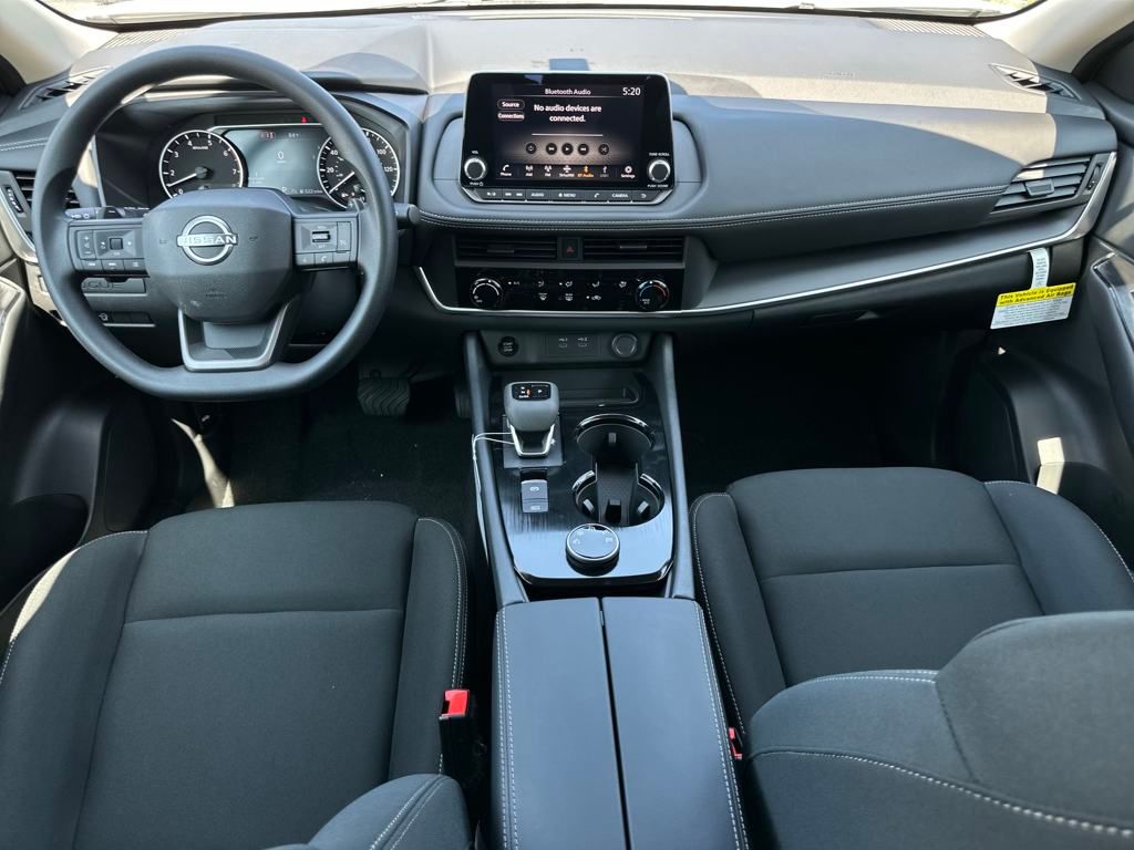 2026 Nissan Rogue S photo 15