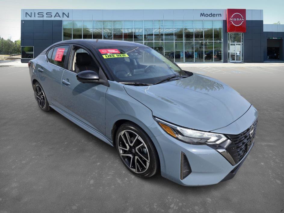2024 Nissan Sentra SR photo 3