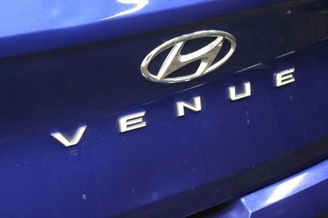 2020 Hyundai Venue SE photo 8