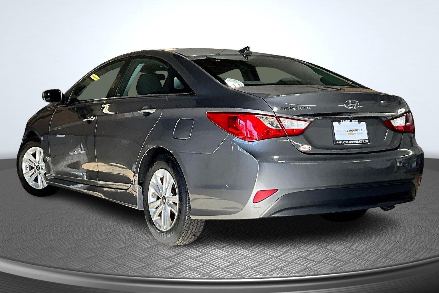 Used 2014 Hyundai Sonata GLS with VIN 5NPEB4AC0EH879980 for sale in St. Charles, IL