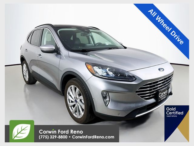 2022 Ford Escape Titanium's photo