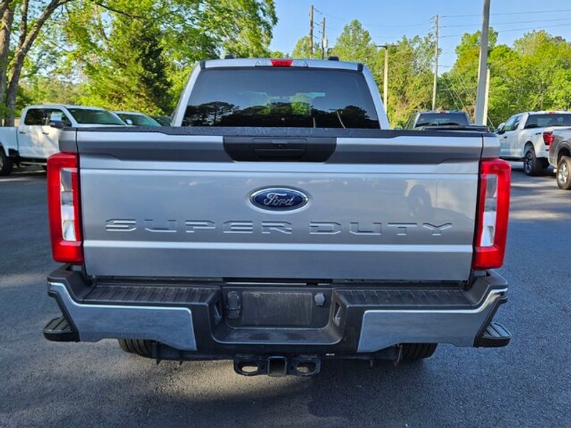 2024 Ford F-250 XLT photo 10