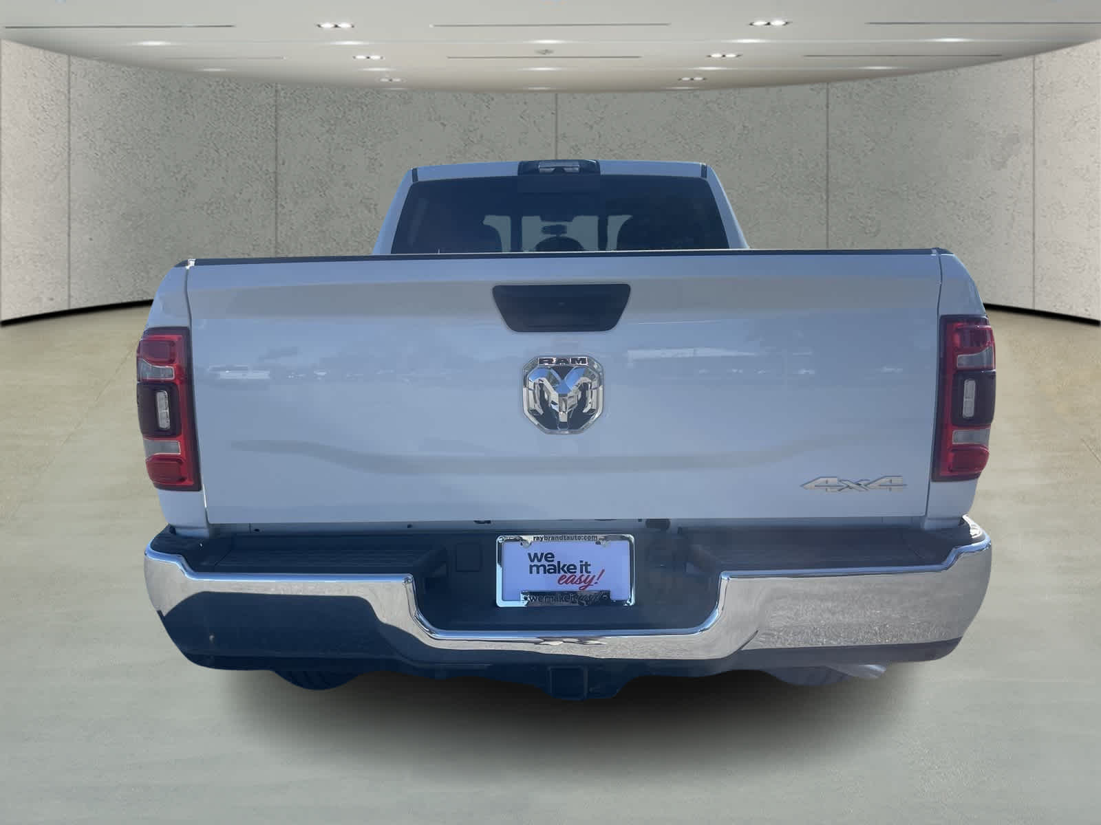 2024 Ram 3500 Tradesman photo 6