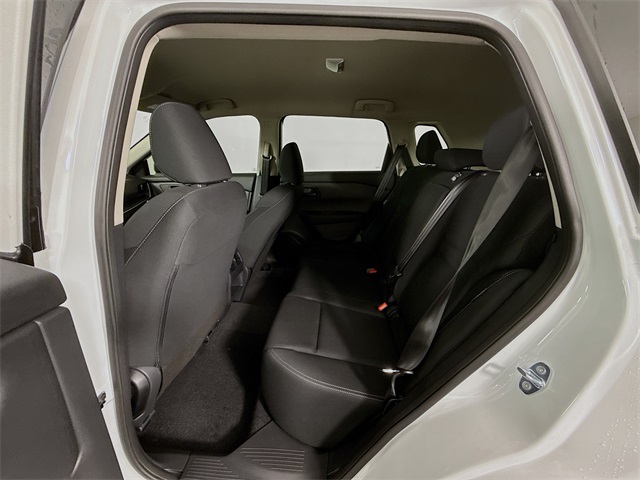 2025 Nissan Rogue S photo 7