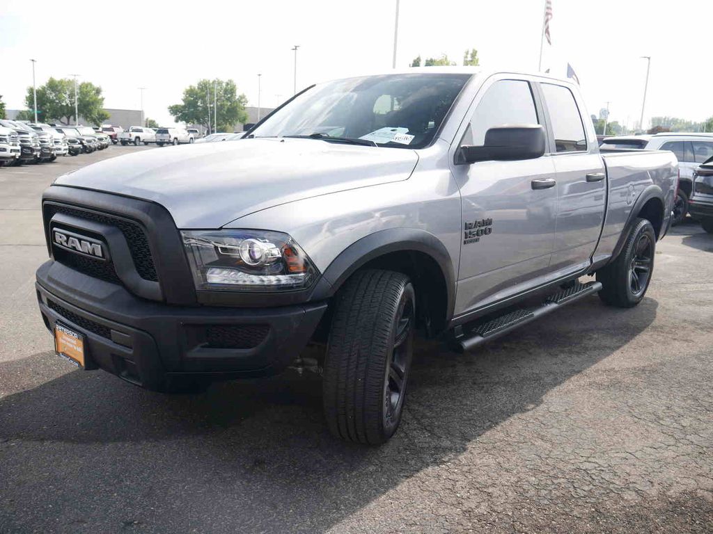 2022 Ram 1500 Classic Warlock photo 3