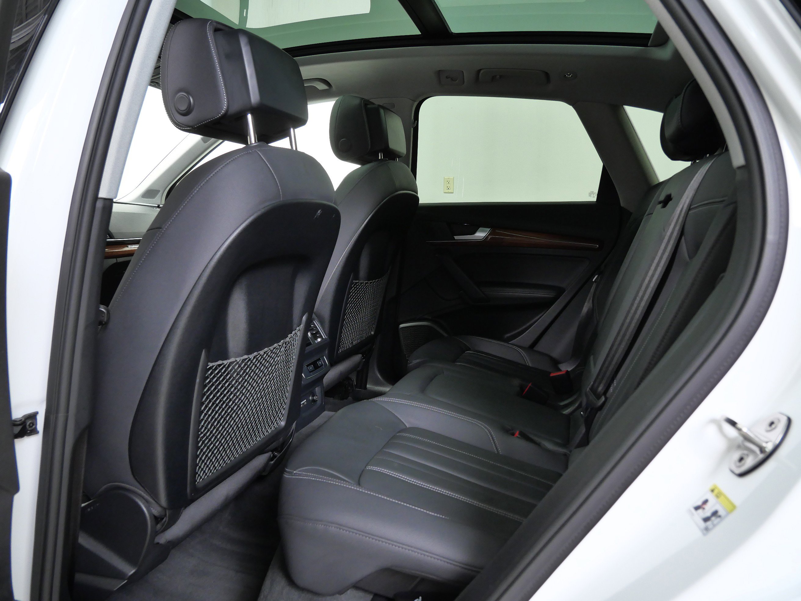 2023 Audi Q5 S line Premium Plus photo 14