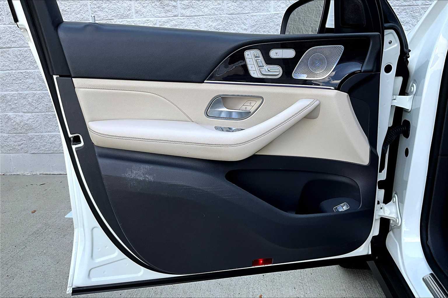 2020 Mercedes Benz GLE 350 4MATIC photo 14
