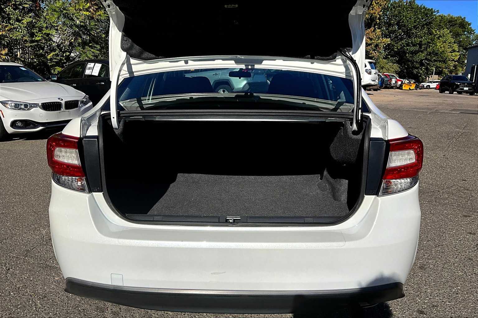 2019 Subaru Impreza Premium photo 26