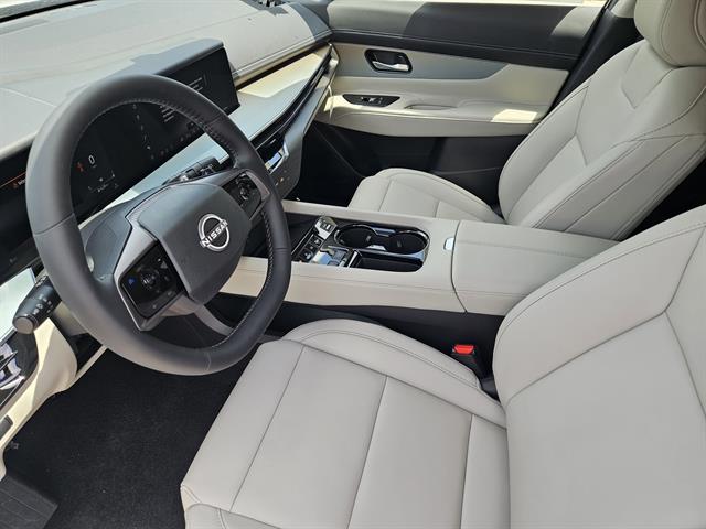 2025 Nissan Murano SL photo 9