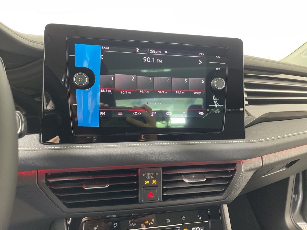 2025 Volkswagen Jetta 1.5T SEL photo 19
