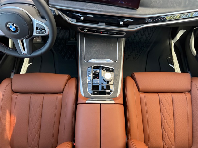 2026 Bmw X7 M60i photo 17