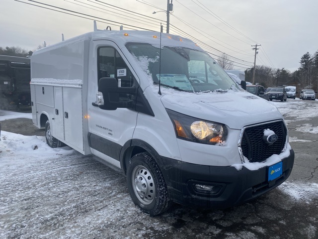 2025 Ford Transit Cutaway Base's photo