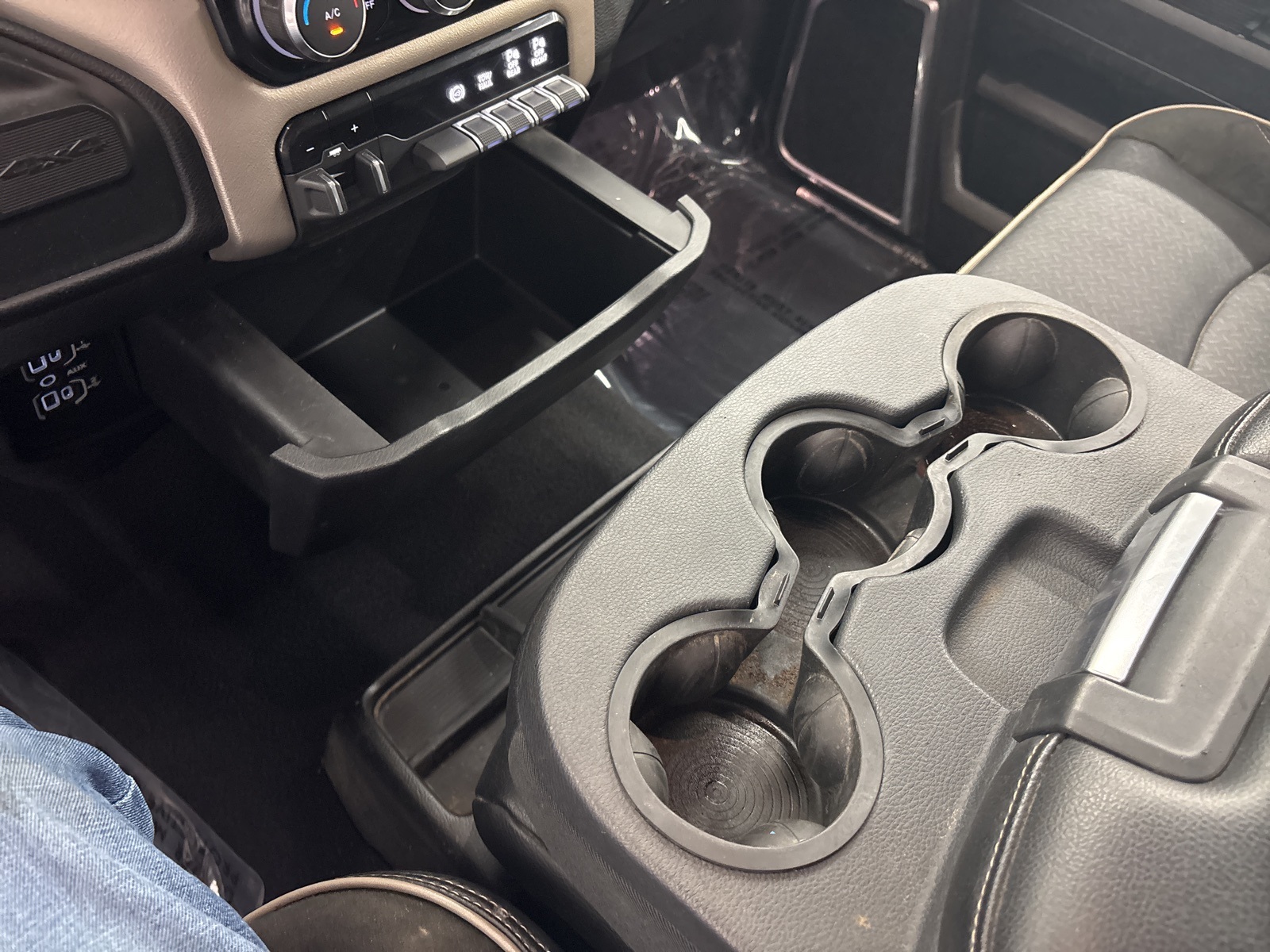 2021 Ram 2500 Laramie photo 22