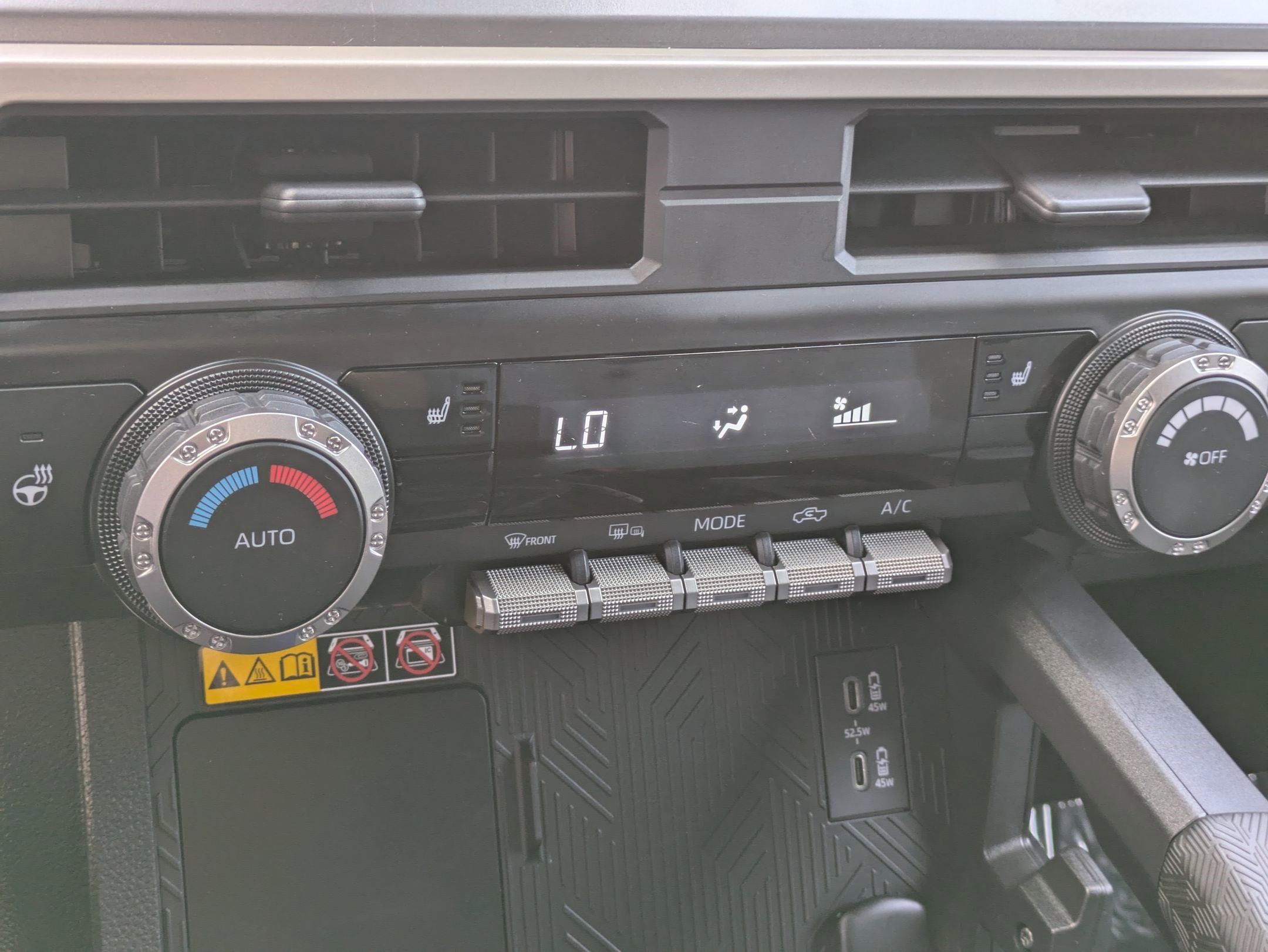 2024 Toyota Tacoma TRD Sport Double Cab photo 18