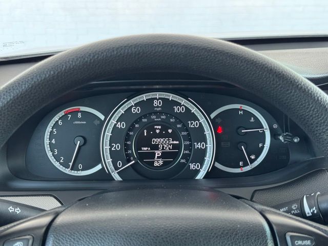 2015 Honda Accord LX photo 26