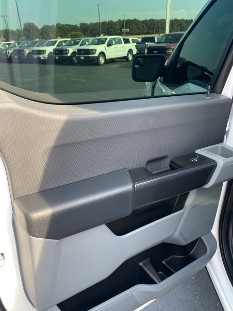 2022 Ford F-150 XL photo 31