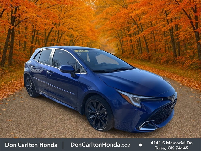 2025 Toyota Corolla Hatchback XSE