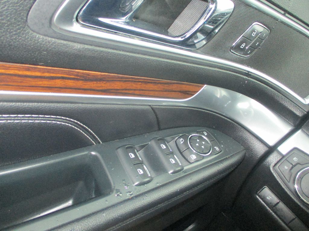 2018 Ford Explorer Limited photo 14