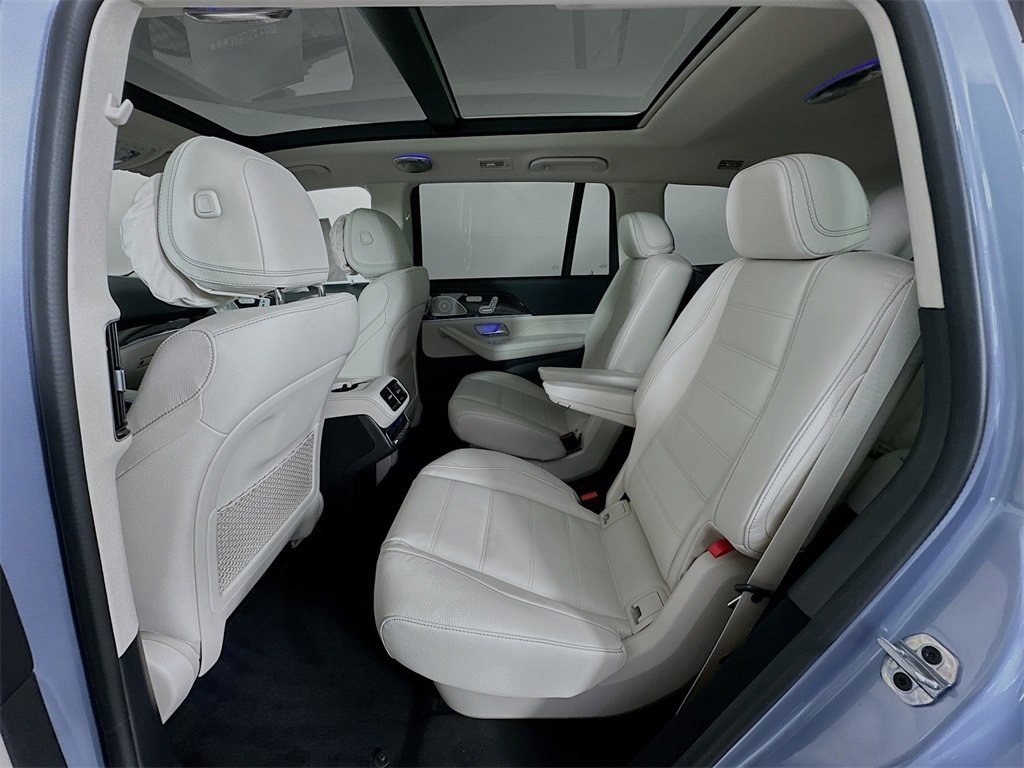2026 Mercedes Benz GLA 580 4MATIC photo 22