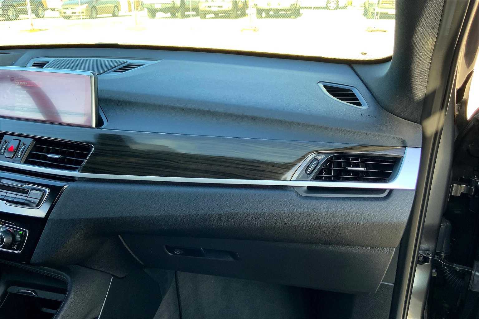 2017 Bmw X1 sDrive28i photo 16