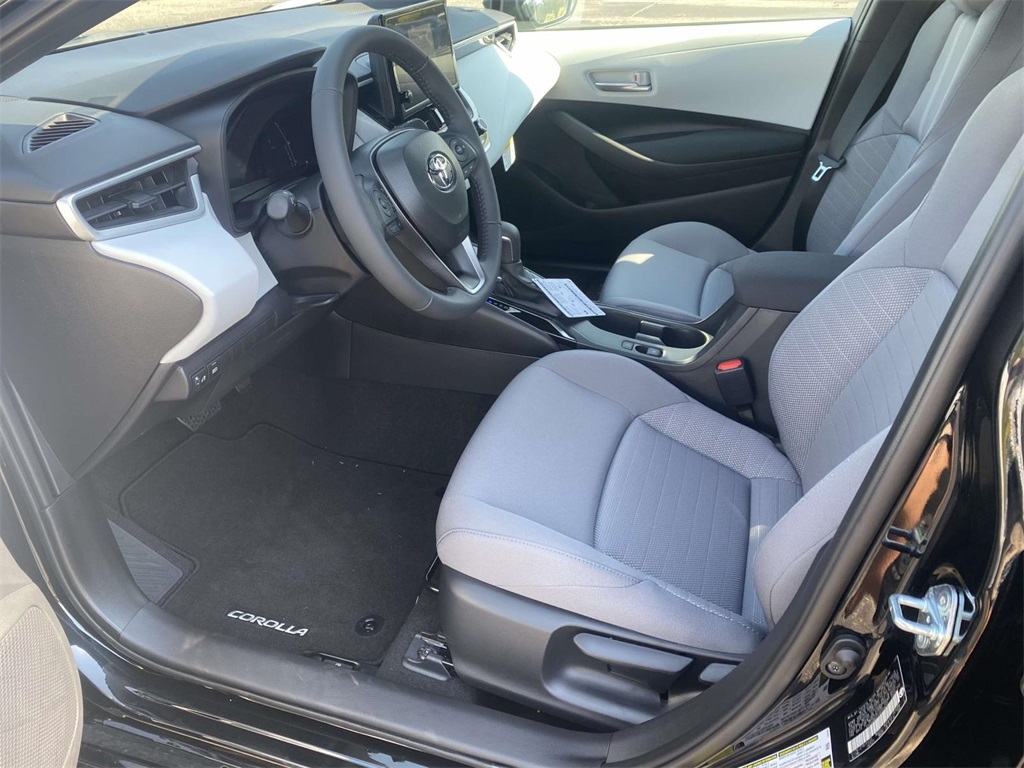 2026 Toyota Corolla SE photo 11