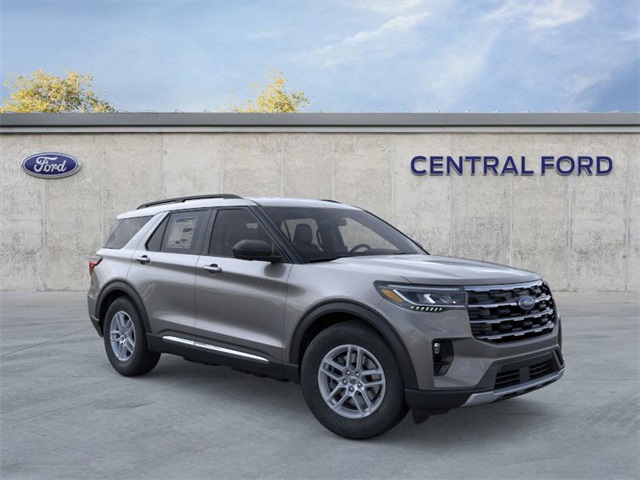2025 Ford Explorer photo 7