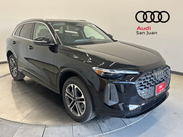 2025 Audi New Q5 Premium's photo