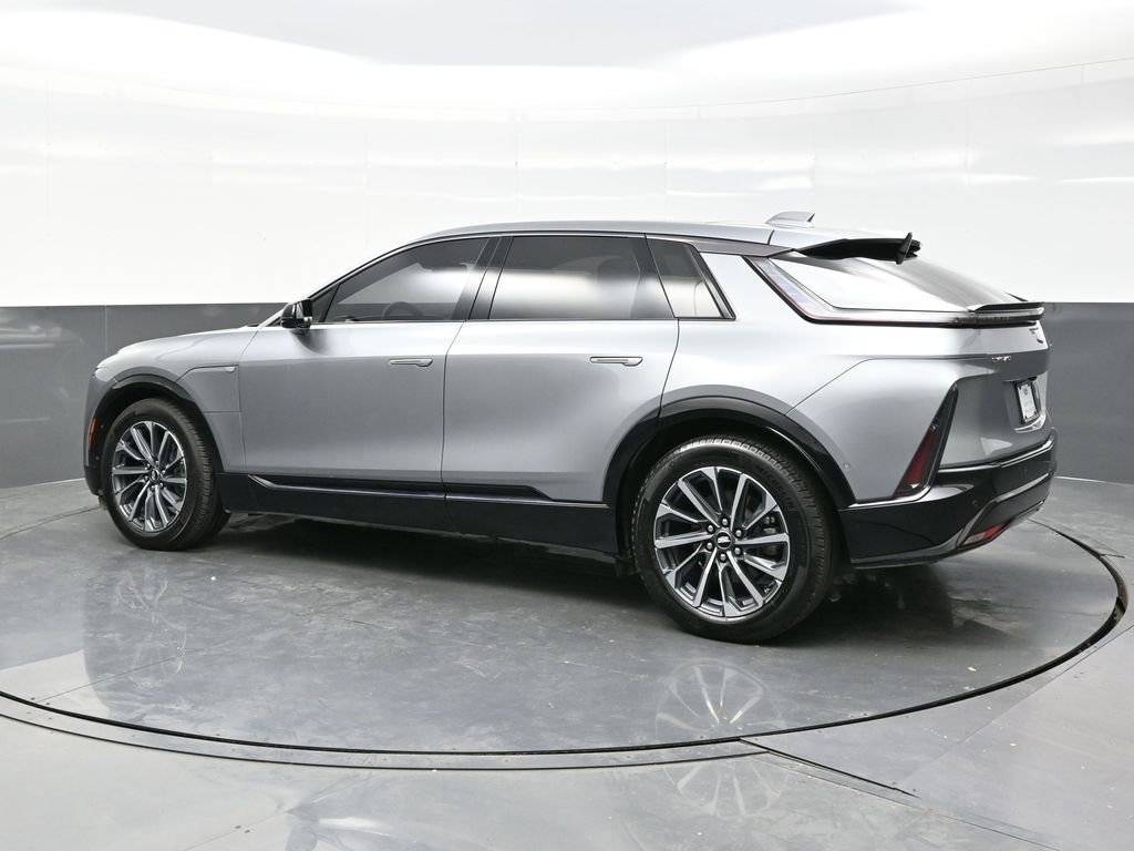 2024 Cadillac Lyriq Sport photo 3