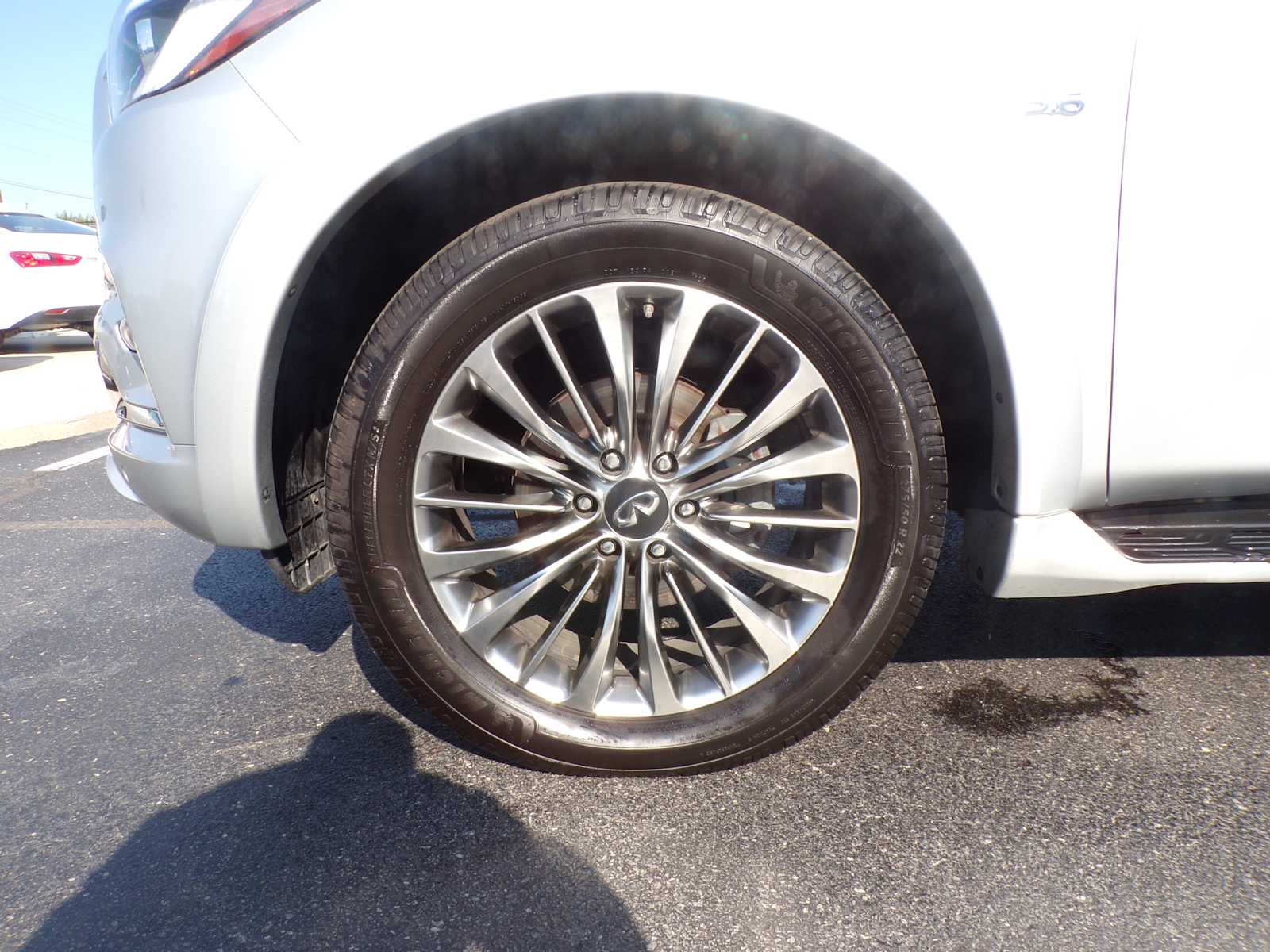 2018 Infiniti QX80 photo 26