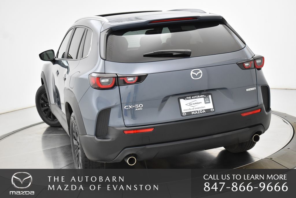 2023 Mazda CX-50 2.5 Preferred Plus photo 3