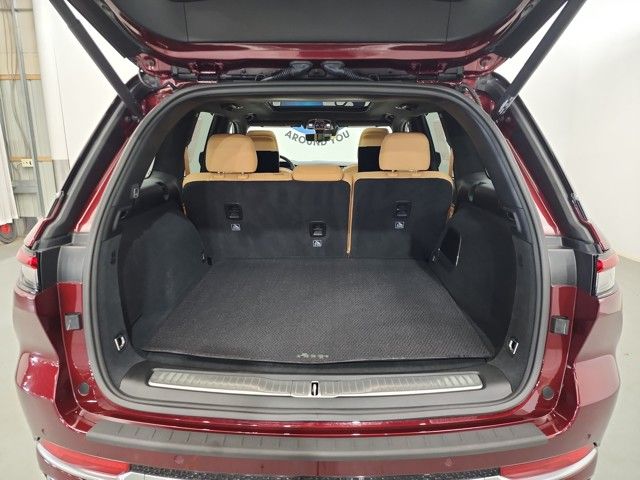 2023 Jeep Grand Cherokee Summit Reserve 4xe photo 6