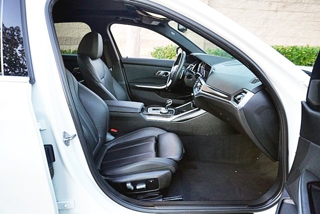 Used 2020 White BMW 330i image 11