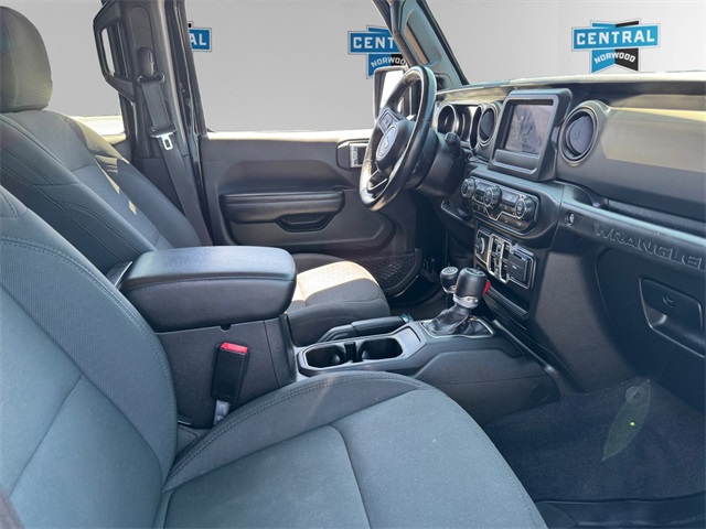 2021 Jeep Wrangler Unlimited Willys photo 15