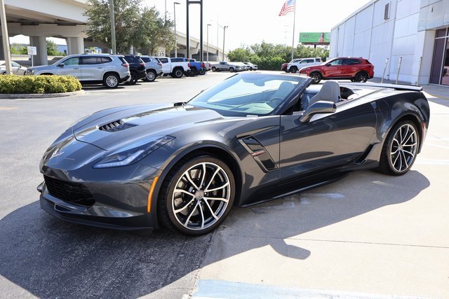2017 Chevrolet Corvette Grand Sport 2LT photo 4