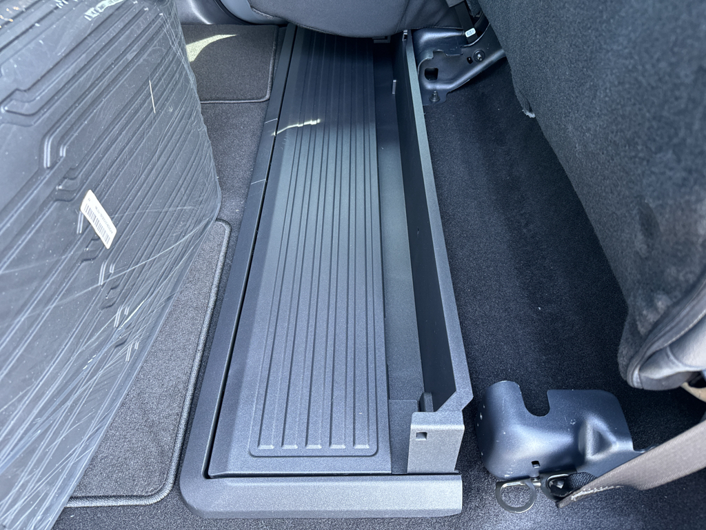 2025 Ford F-150 Lariat photo 26