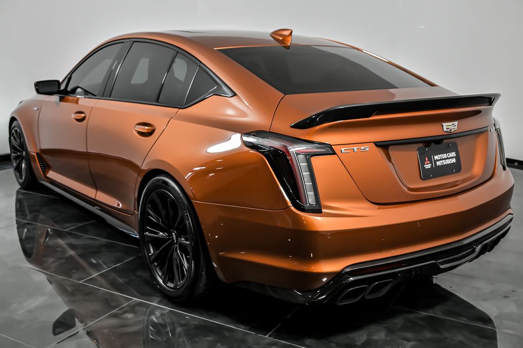 Image of Pre-Owned 2022 Cadillac CT5 V-Series RWD 4D Sedan