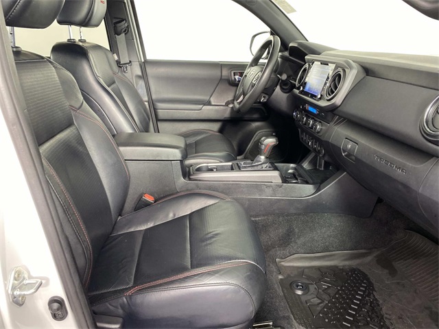 2021 Toyota Tacoma TRD Pro V6 photo 9