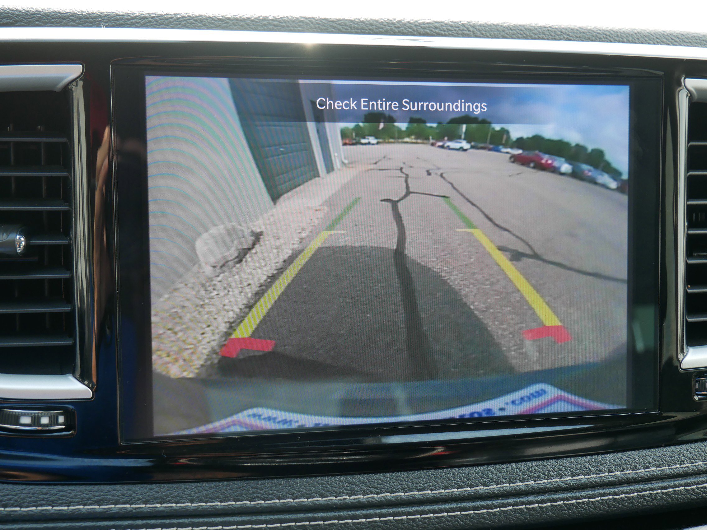 2022 Chrysler Pacifica Touring L photo 23
