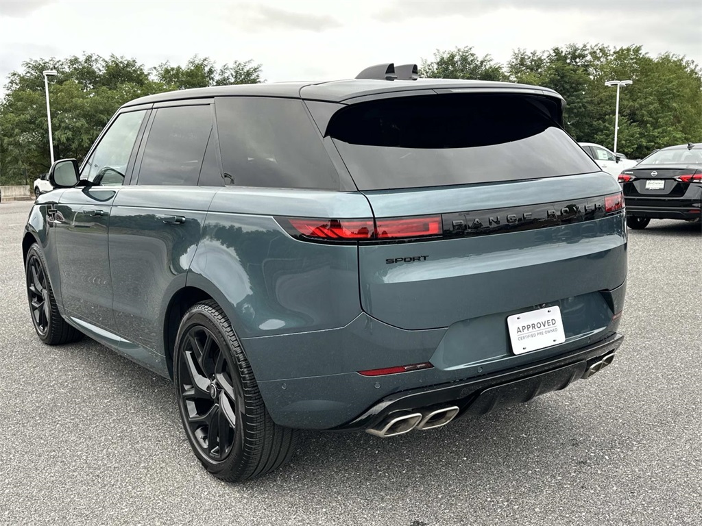 2025 Land Rover Range Rover Sport SE photo 23