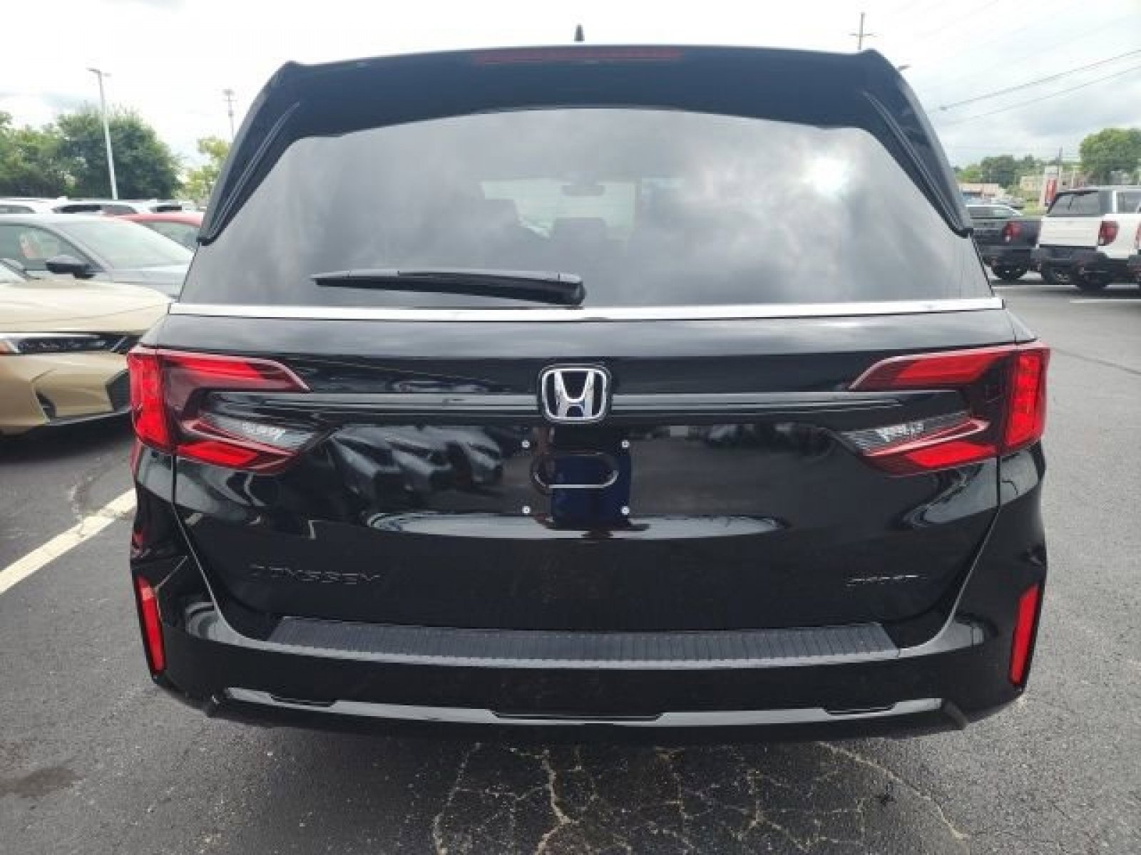 2026 Honda Odyssey photo 4