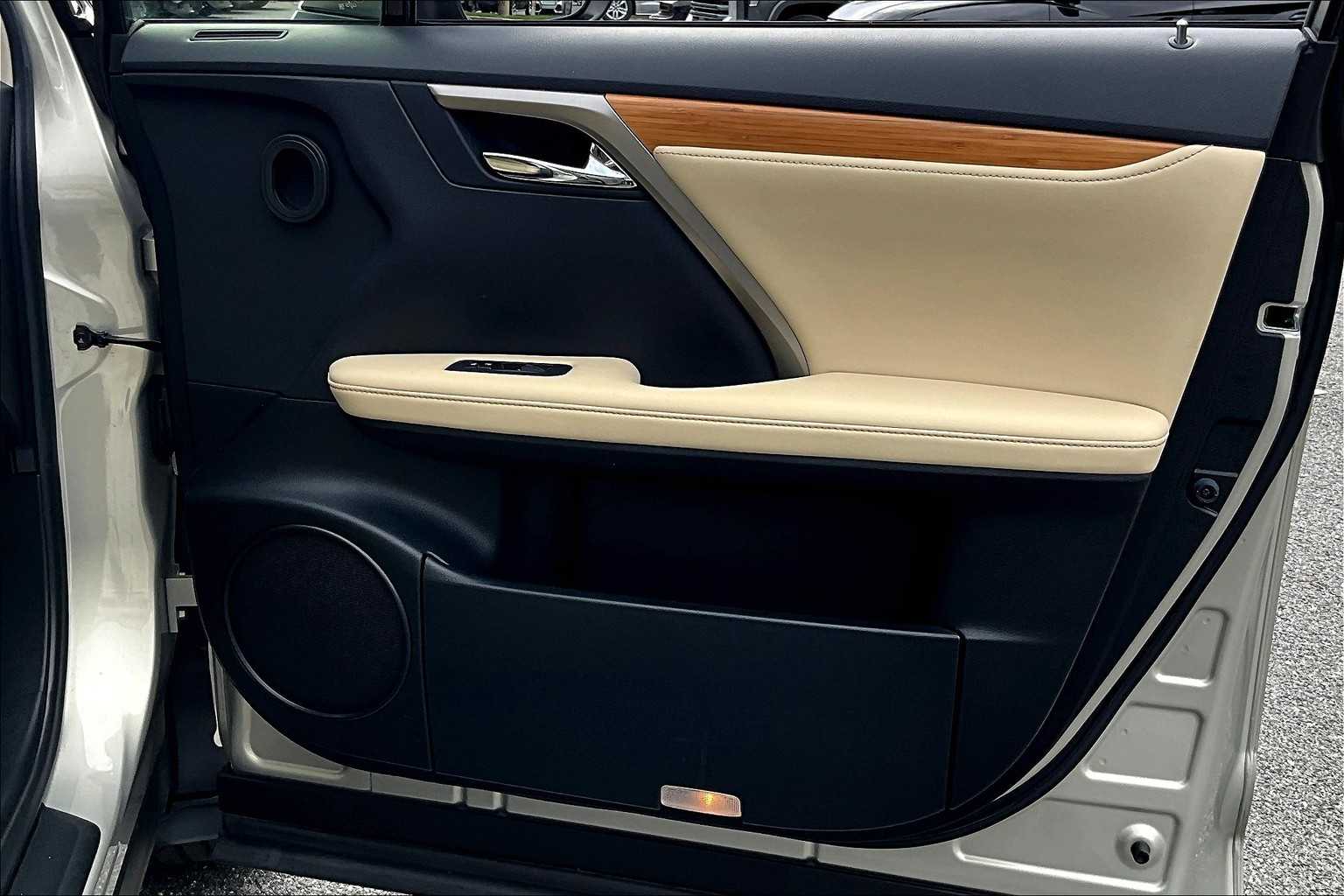 2021 Lexus RX Premium photo 22