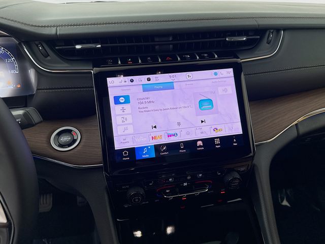 2025 Jeep Grand Cherokee L Summit photo 14
