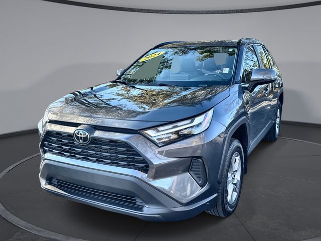 2024 Toyota RAV4 XLE's photo