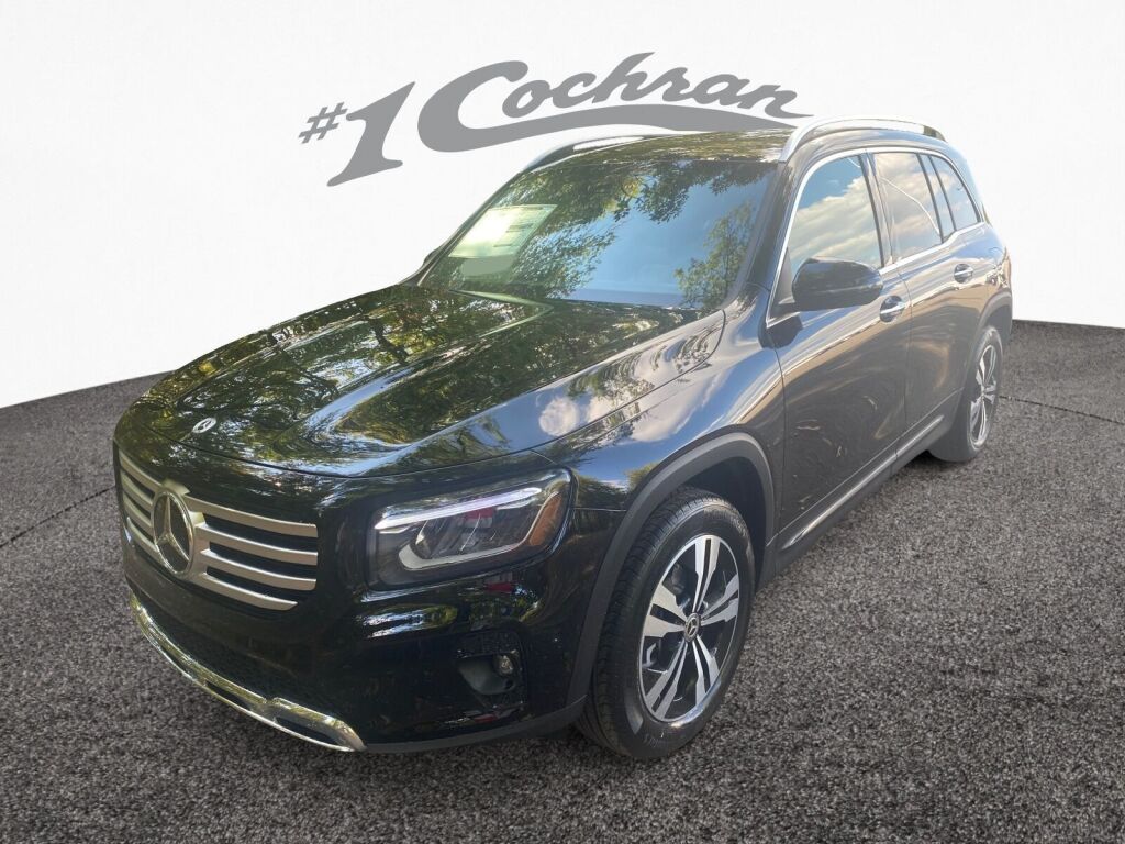 2026 Mercedes Benz GLB 250 4MATIC photo 3