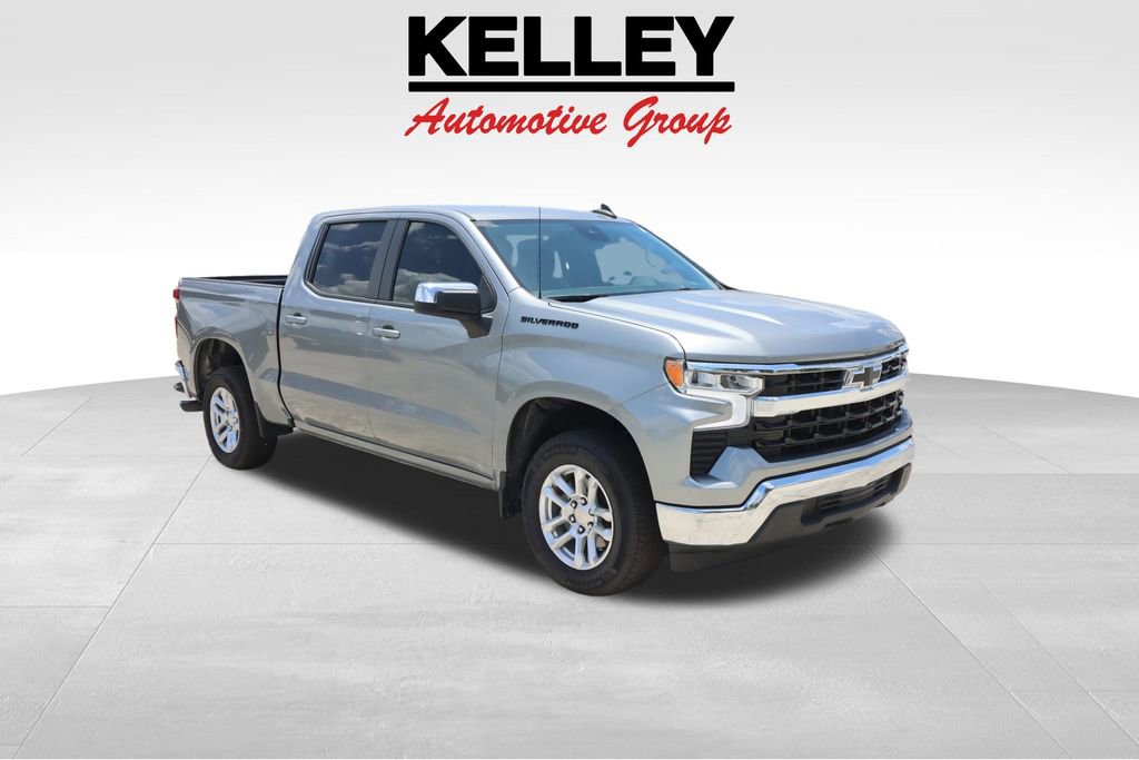 Used 2023 Sterling Gray Metallic Chevrolet LT image 1