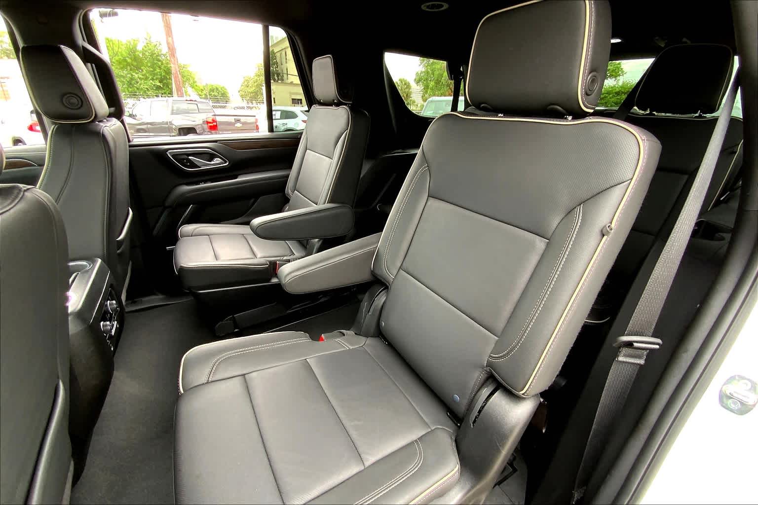 2024 Chevrolet Tahoe Premier photo 34