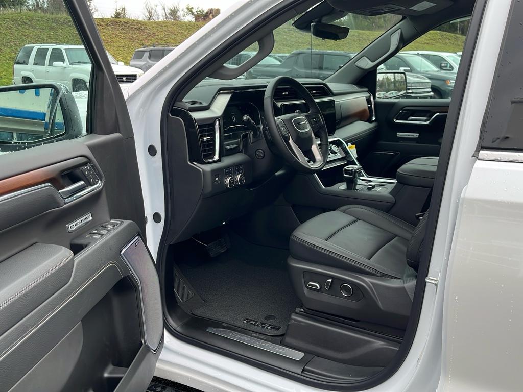 2025 Gmc Sierra 1500 Denali photo 9