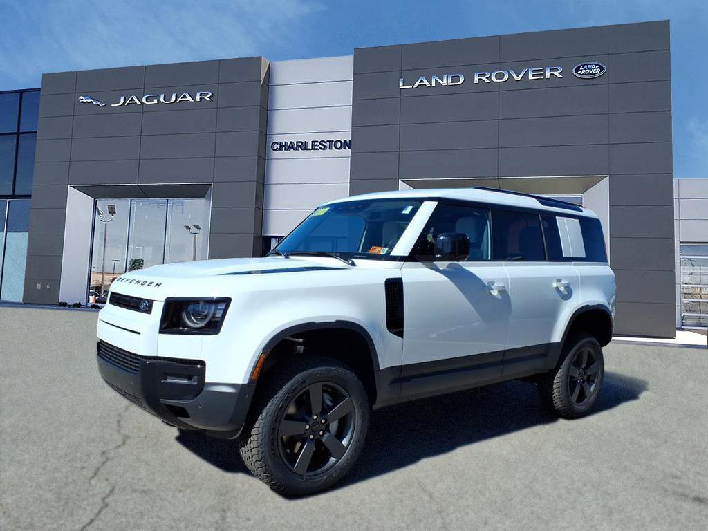 2026 Land Rover Defender S's photo