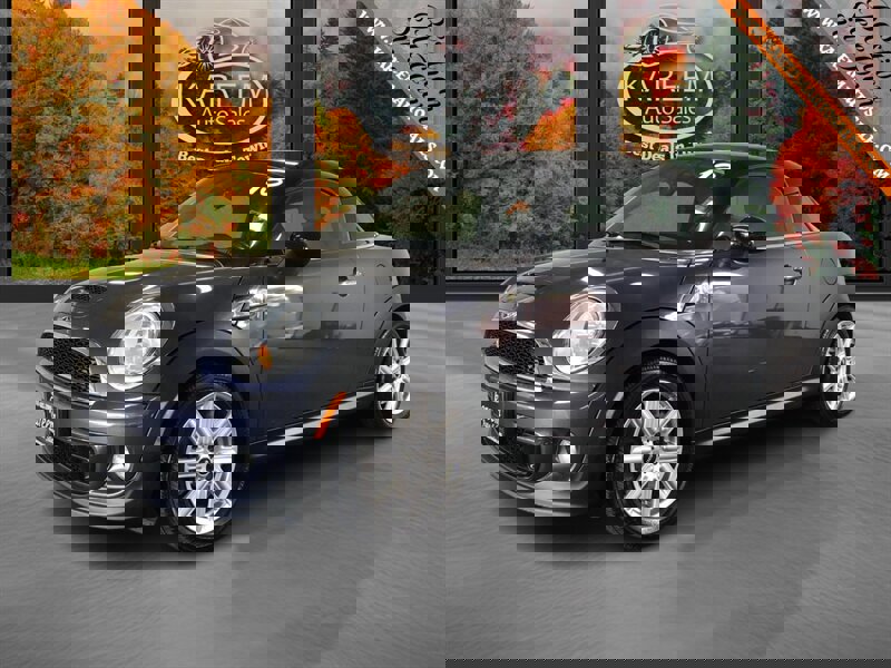 2013 MINI Cooper S's photo