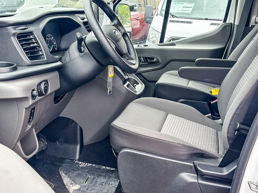 2024 Ford Transit photo 15